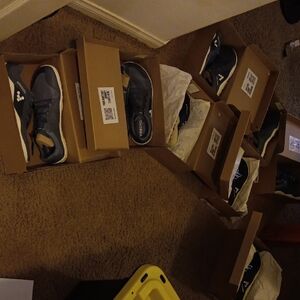 Vivobarefoot Men's Gray Sneakers